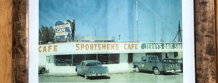 Sportsmen's Cafe is one of Neon/Signs West 4.