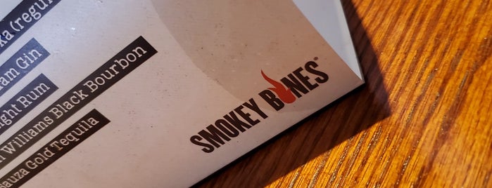 Smokey Bones is one of Restaurants I Been To.