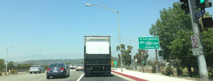 CA-60 at Exit 18 is one of Los Angeles area highways and crossings.
