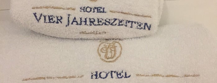 Hotel Vier Jahreszeiten is one of Berlin ♡.