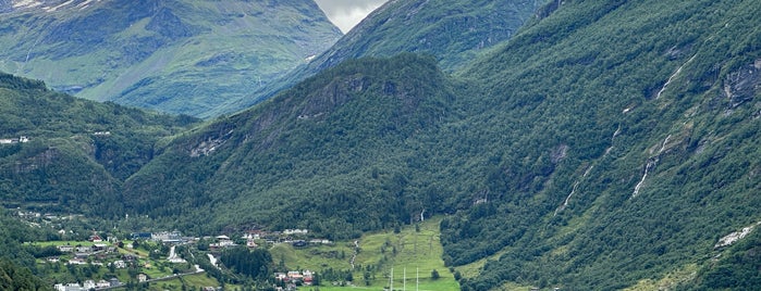 Geirangerfjord is one of Fennoskandia Tour.