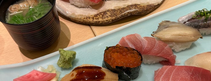 Tsukiji Sushisay is one of Out of the Country 2.