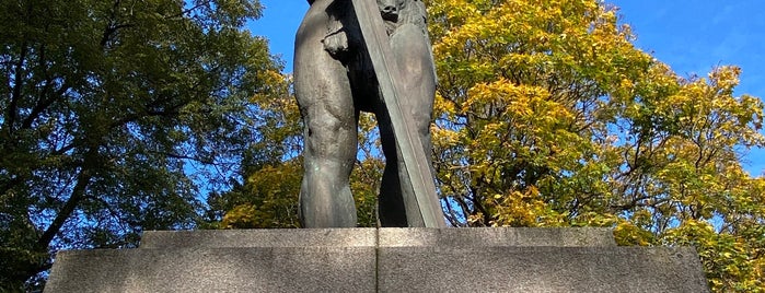 Kalevipoeg ( Vabadussõja monument ) is one of Estonsko.