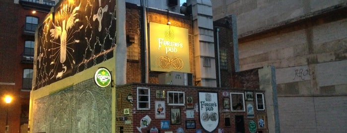 Fergie's Pub is one of Foobooz Best 50 Bars in Philadelphia 2012.