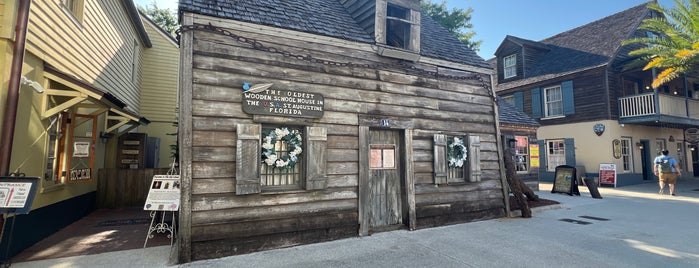 Oldest Wooden Schoolhouse is one of St. Augustine.