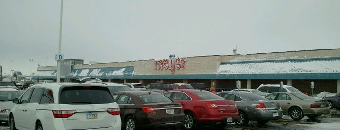 Meijer is one of Danさんのお気に入りスポット.