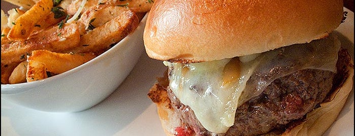 5 Napkin Burger is one of The REAL Best Burger List of New York City.