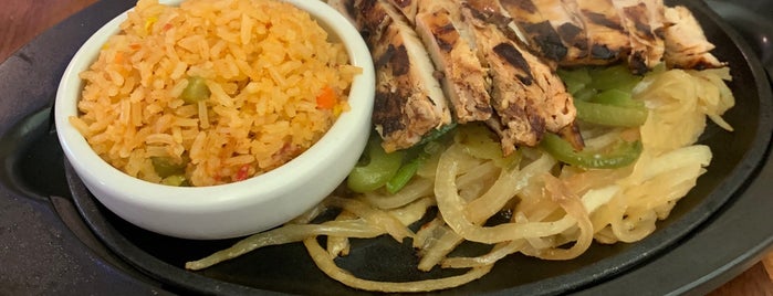 Abuelo's Mexican Restaurant is one of Eats.