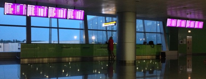 Sân bay quốc tế Boryspil (KBP) is one of Смешные подсказки Киева..