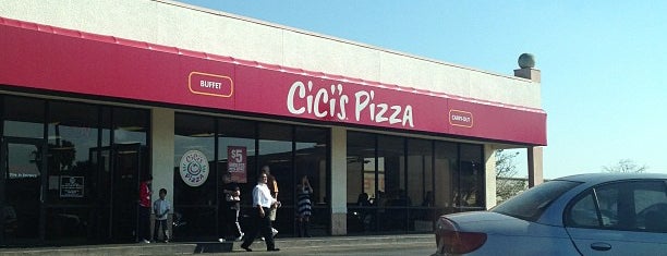 Cicis is one of Tempat yang Disukai Jeff.