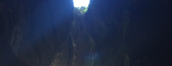 Pınargözü Mağarası is one of Isparta.