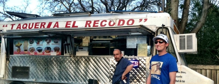 Taqueria El Recodo is one of Yummy food.