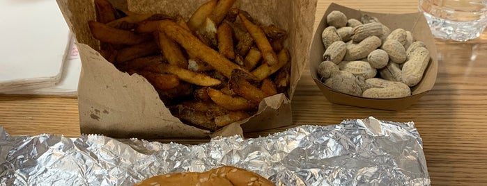 Five Guys is one of Noms.