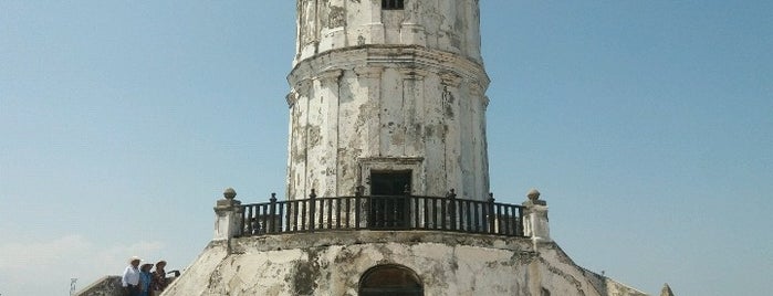 Fortaleza de San Juan de Ulúa is one of Carlo'nun Beğendiği Mekanlar.