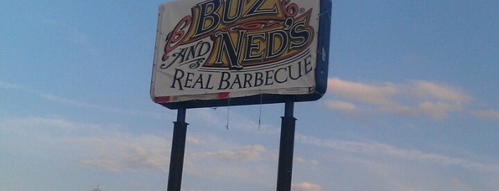Buz and Ned's Real Barbecue is one of Orte, die Eric gefallen.