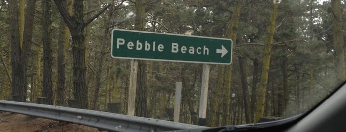 Pebble Beach Resorts is one of สถานที่ที่ Steve ถูกใจ.