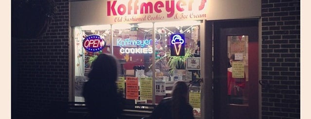 Koffmeyer's Old Fasioned Cookies & Ice Cream is one of Don'un Beğendiği Mekanlar.