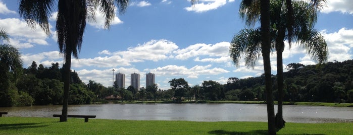 Parque General Iberê de Mattos (Parque Bacacheri) is one of Parques.