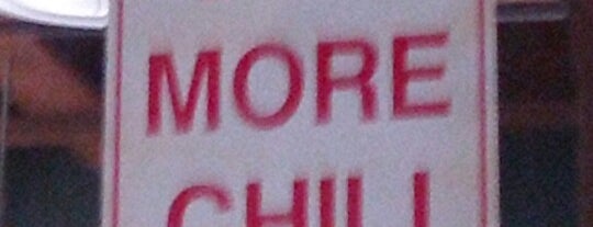 Chili's Grill & Bar is one of สถานที่ที่บันทึกไว้ของ Lucia.