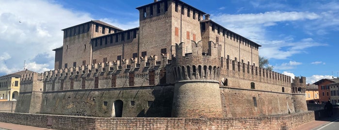 Rocca Di Fontanellato is one of 1️⃣ Day Trip 🛵 (from Milan).