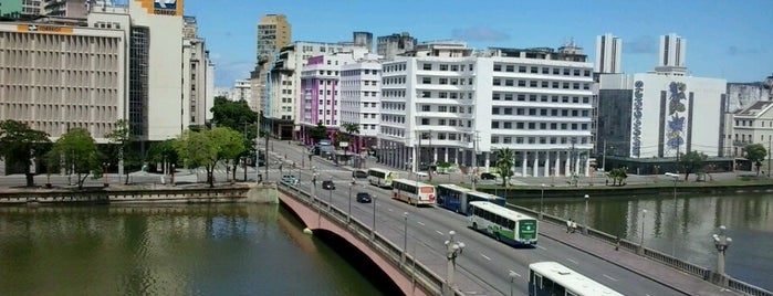 Ponte Duarte Coelho is one of Lugares favoritos de Vinicius.