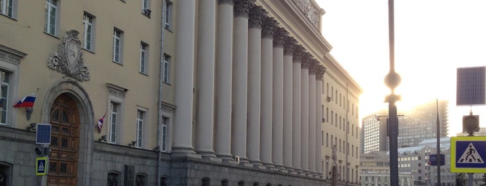 Министерство обороны РФ is one of Правительственные здания.