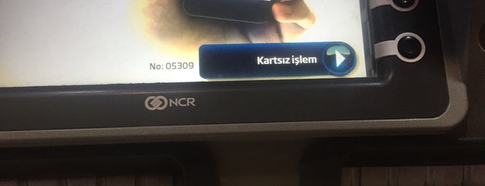 İş Bankası Kültür Yayınları is one of Life.