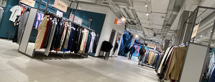Zalando Outlet is one of Berlin-Munich-Cologne.