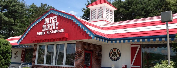 Dutch Pantry Family Restaurant is one of check ins.