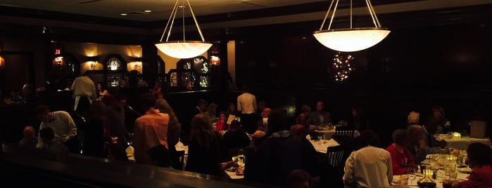 Brook's Steakhouse is one of Evie : понравившиеся места.