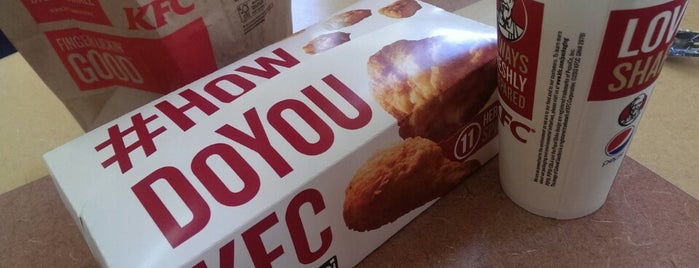 KFC is one of Nayane 님이 좋아한 장소.