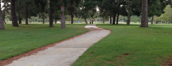 El Dorado Park is one of LBC.