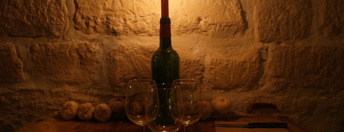 5ème Cru is one of Locais curtidos por Paris by wine.
