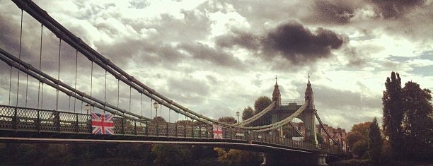 Hammersmith Bridge is one of Green Space, Parks, Squares, Rivers & Lakes (One).