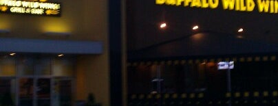 Buffalo Wild Wings is one of Lieux qui ont plu à Alicia.