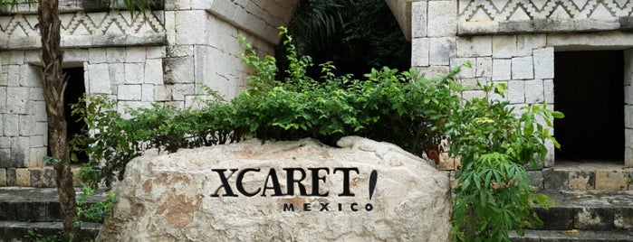 Xcaret is one of Cancún - R. Maya.