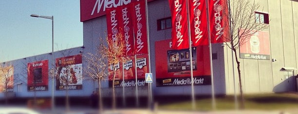 MediaMarkt is one of Lieux qui ont plu à Ramon.