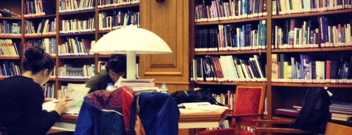 Atatürk Kitaplığı is one of A bookworm’s nest.