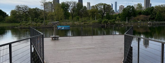South Pond is one of Chicago.