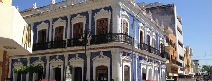 Casa de los Azulejos (Museo de Historia de Tabasco) is one of DF Restaurantes.