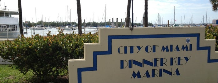 Dinner Key Boat Marina is one of สถานที่ที่ Danila ถูกใจ.