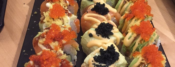 Sakura Sushi & Teppanyaki is one of die lust habe.