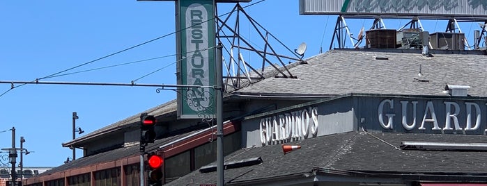 Tarantino's Restaurant is one of San Francisco.
