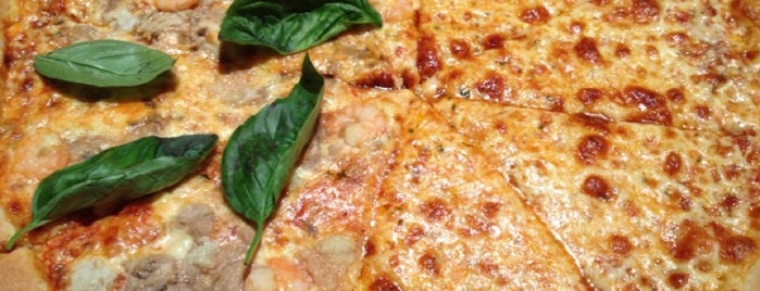 New York Style Pizza | 纽约客匹萨 is one of Fav place.