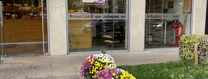 Bread Land is one of Food.