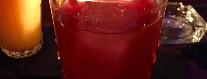 The Cocktail Bar is one of Posti che sono piaciuti a Jana.