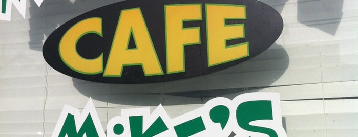 Mangrove Mike's Cafe is one of Tempat yang Disimpan Bo.