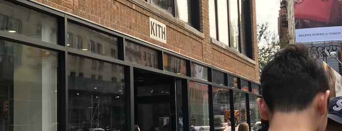 Kith HQ is one of IrmaZandl'ın Beğendiği Mekanlar.