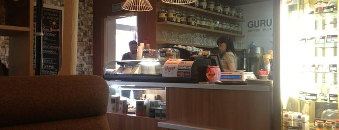 GURU Coffee Club is one of Galina 님이 좋아한 장소.