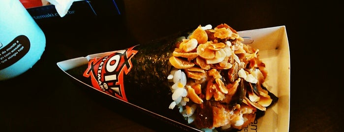 Yoi Rolls Temaki & Wok to Go is one of Restaurantes.